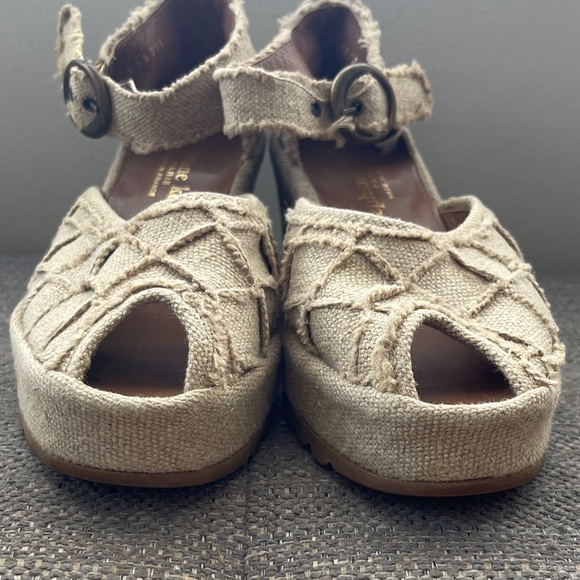 Stephane Kelian Beige Woven Wedge Sandals - Picture 4 of 7